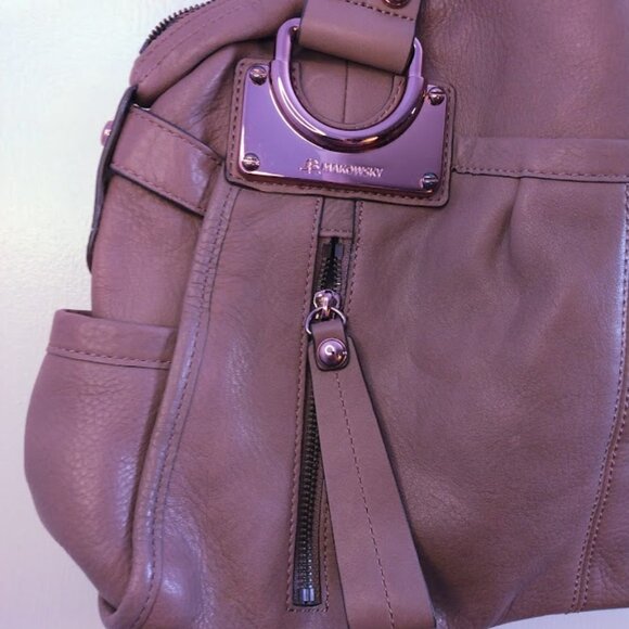 B MAKOWSKY Taupe Soft Leather Handbag Purse Shoulder Bag Large Rosegold Accents - Picture 6 of 11